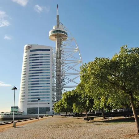 Parque Nacoes Prime 13 Апартаменты Лиссабон
